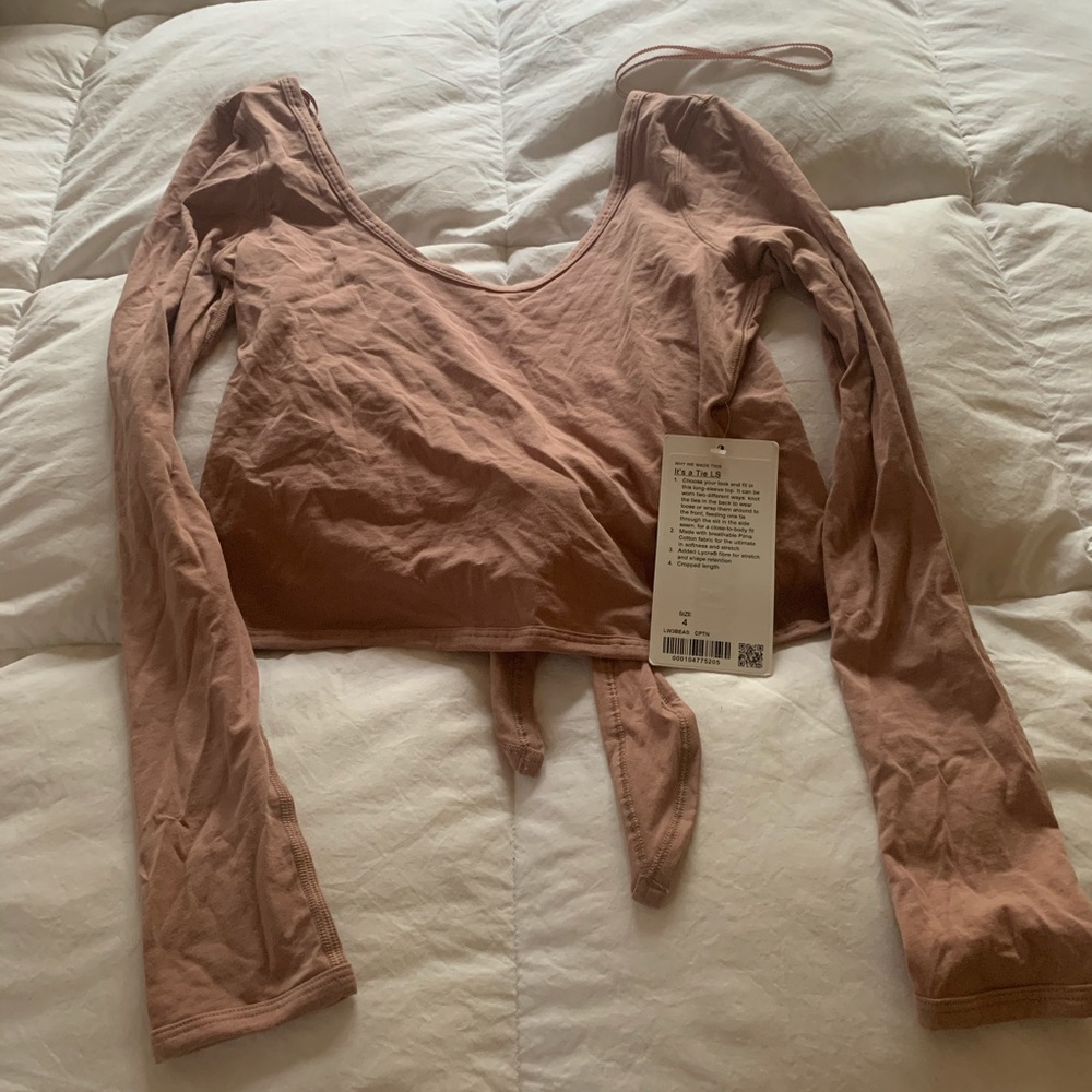 Lululemon Yoga wrap.. can be worn multiple ways!